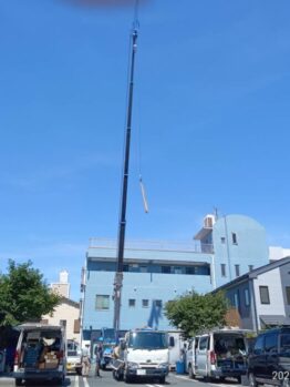 太陽光パネル揚重