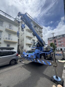 防水材搬入
