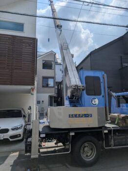 アップライトピアノ揚重