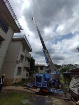 防水材搬入