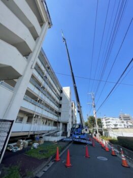 太陽光パネル揚重