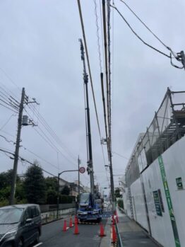 型枠材搬出作業