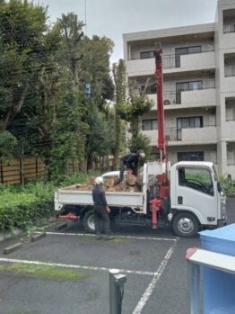 発生材搬出作業