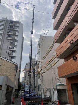 鉄筋材搬入作業