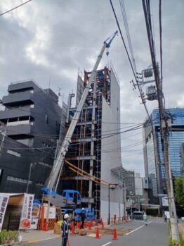 重量鉄骨建て方