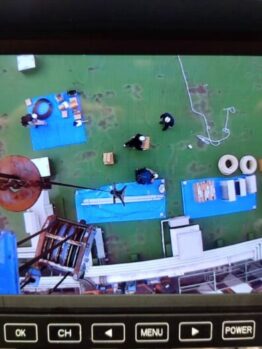 空調室外機搬出