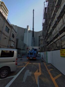 空調室外機揚重