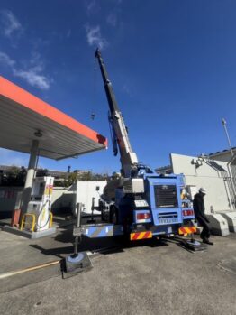 クーラー交換作業