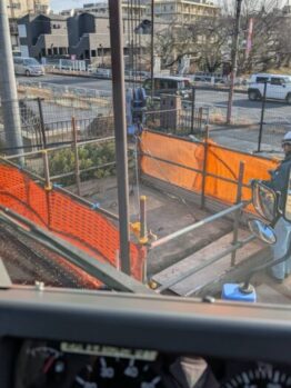 雨水枡蓋搬出作業