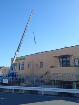 空調室外機揚重作業