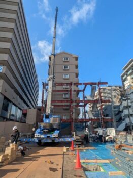 鉄骨建て方作業