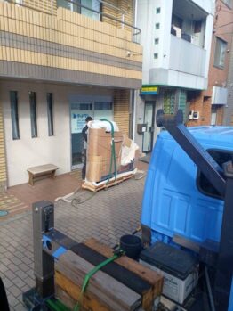 グランドピアノ揚重