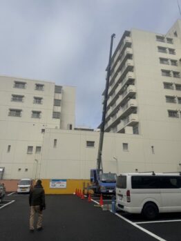 空調室外機揚重