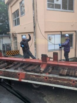 鉄骨材搬入
