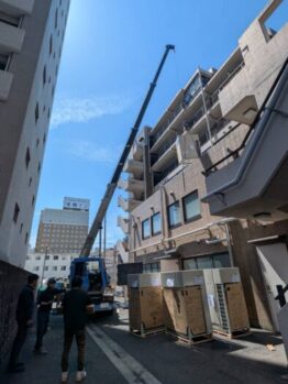 空調室外機揚重