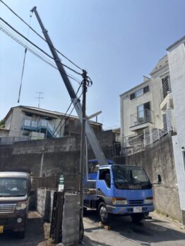 型枠材搬入