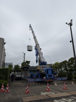 キュービクル交換作業