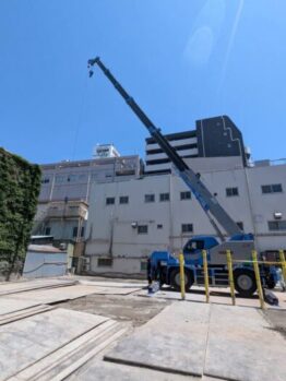 鉄板撤去作業
