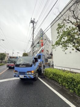 アップライトピアノ揚重
