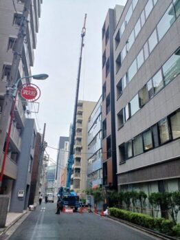 グランドピアノ揚重
