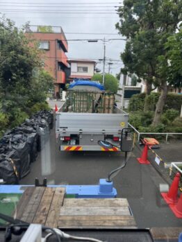 防水材搬入