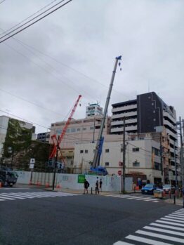 タワークレーン建て方
