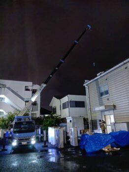 空調室外機揚重