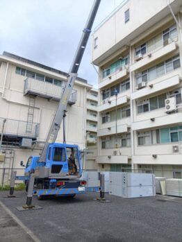 キュービクル撤去作業