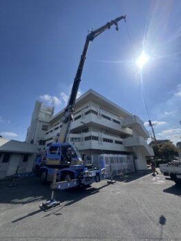 太陽光パネル揚重